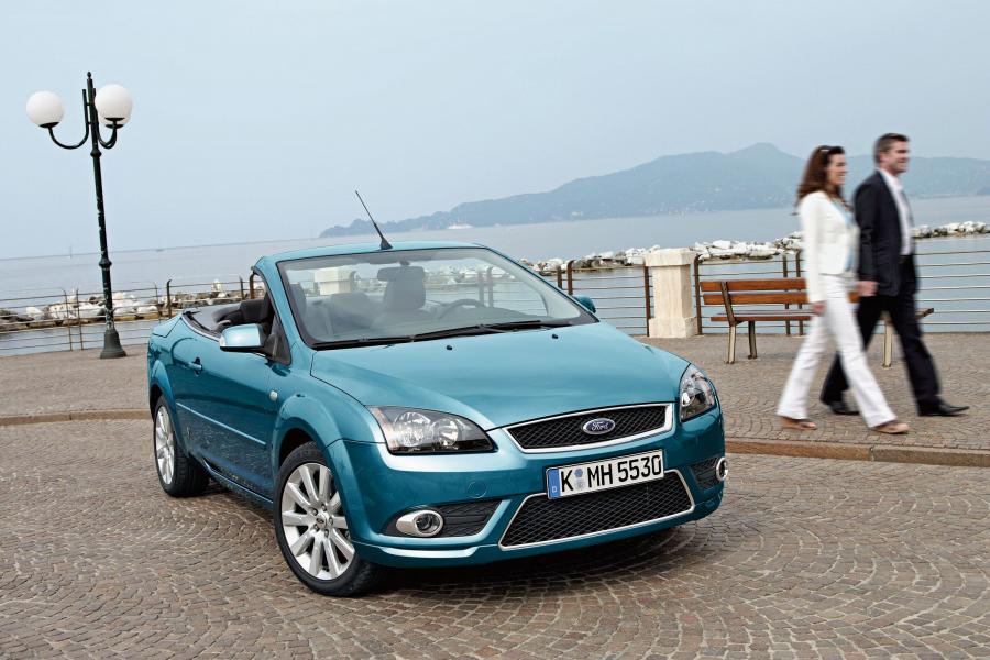  Ford Focus CC 2006 года  (фото 34 из 73)